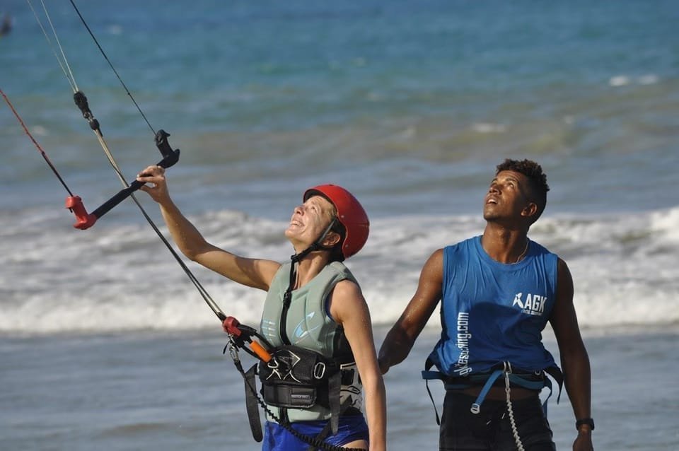 Learn to Kitesurf in Cabarete at AGK Kite School - Obrázek 3