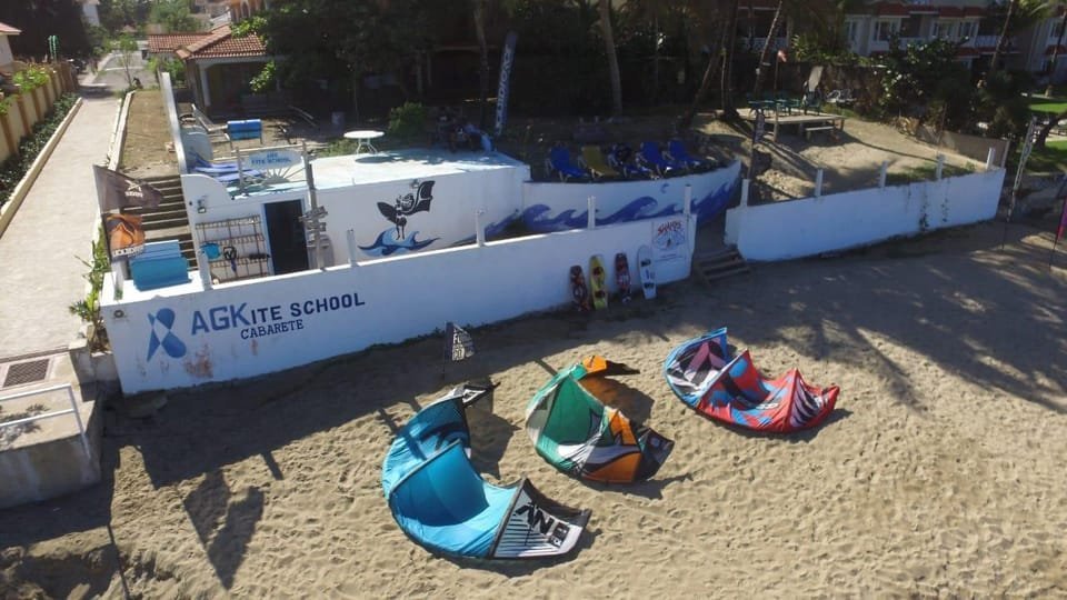Learn to Kitesurf in Cabarete at AGK Kite School - Obrázek 4