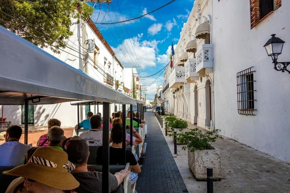 Santo Domingo city tour with lunch from Punta Cana - Image 2