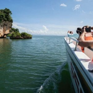 Los Haitises National Park: Boat and Walking Tour with Lunch