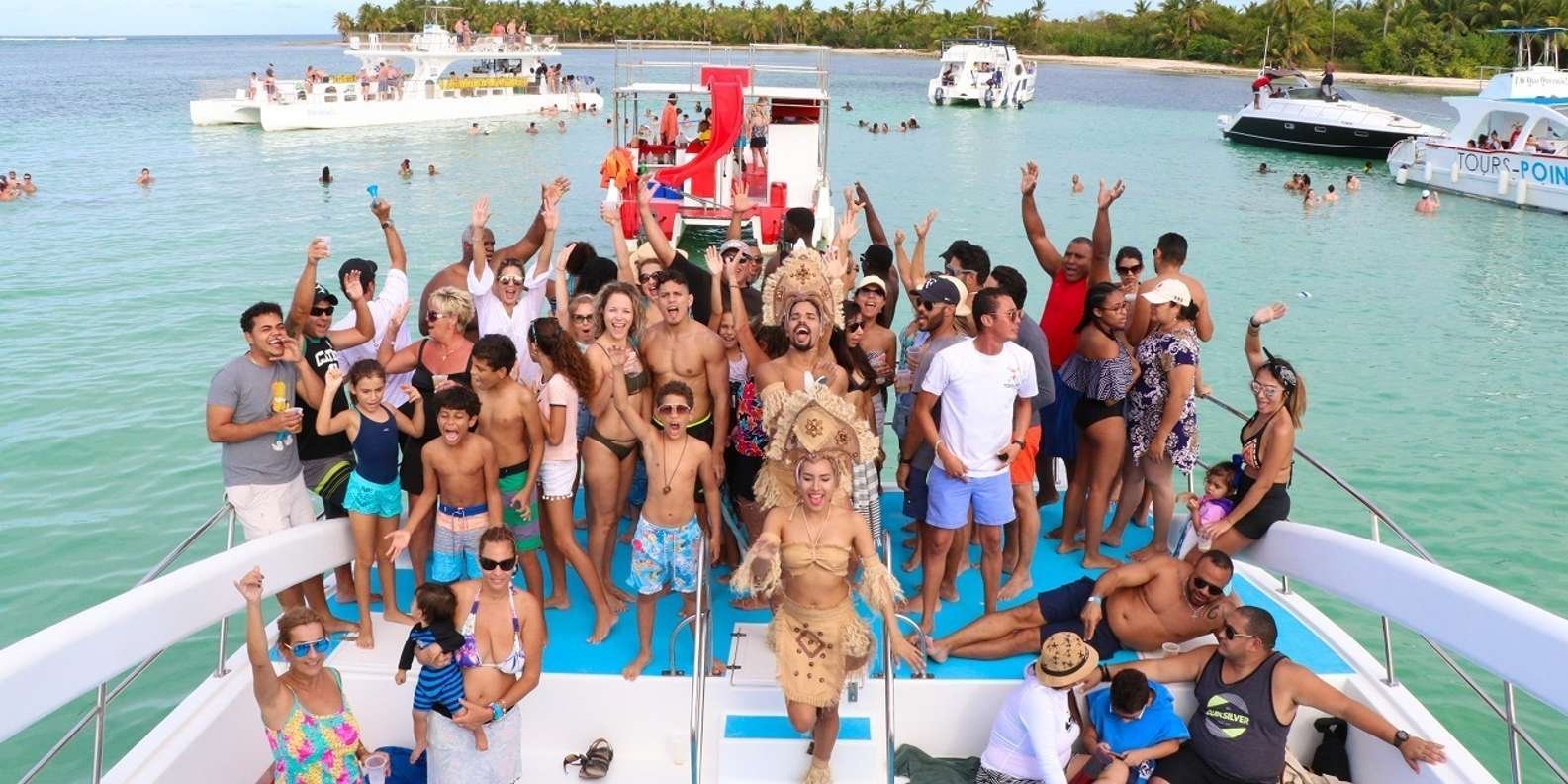 Punta Cana: Catamaran Tour with Taiguey Emotion Show - Obrázek 7