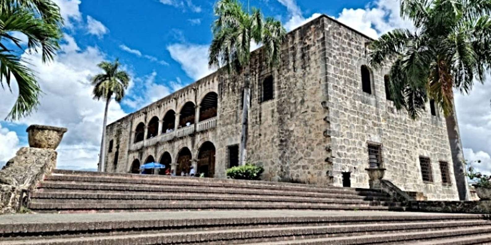 Excursion: Colonial City, Colón Lighthouse and 3 Eyes Park - Image 8