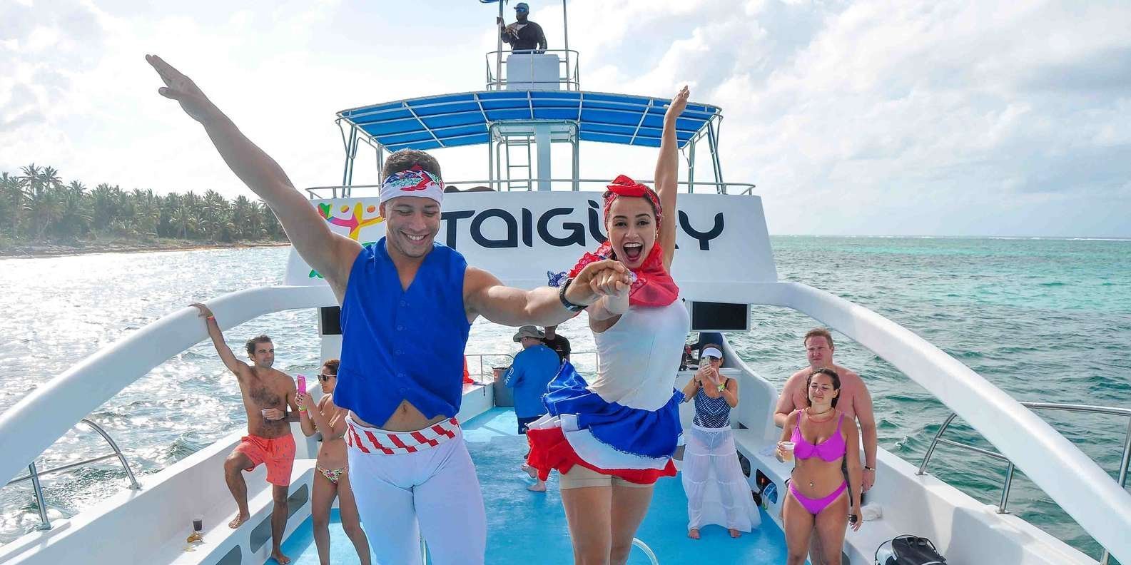 Punta Cana: Catamaran Tour with Taiguey Emotion Show - Obrázek 9